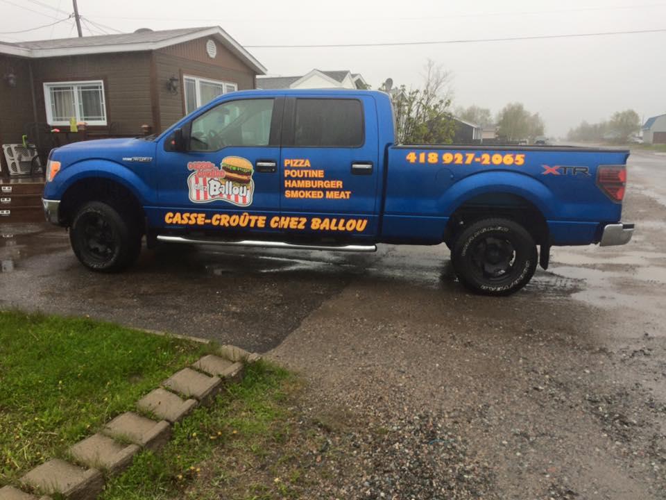 Casse-croûte chez Ballou Moisie QC
