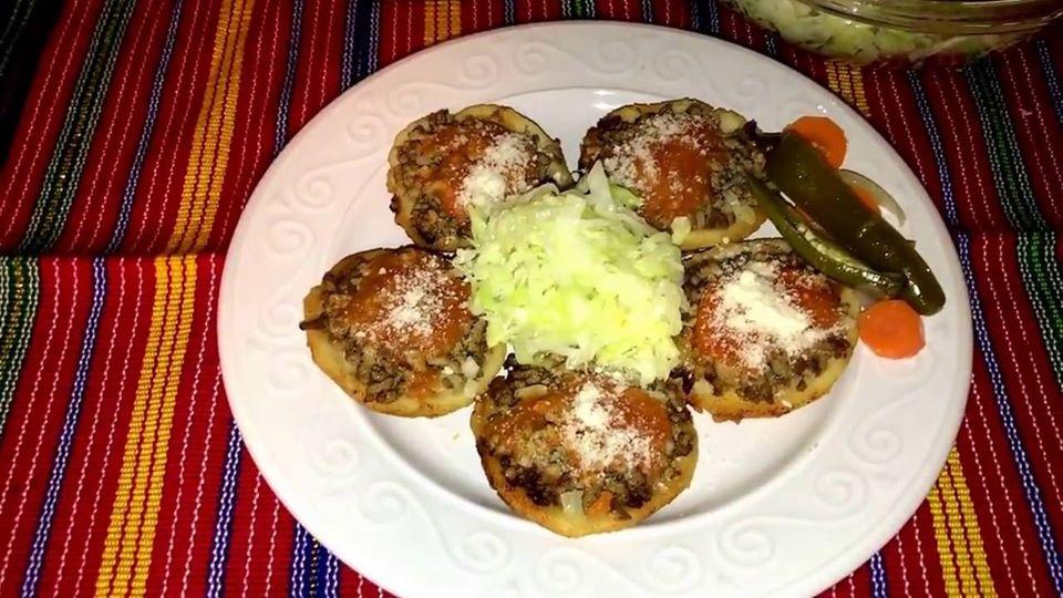 Antojitos