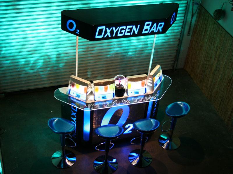 O2 BAR