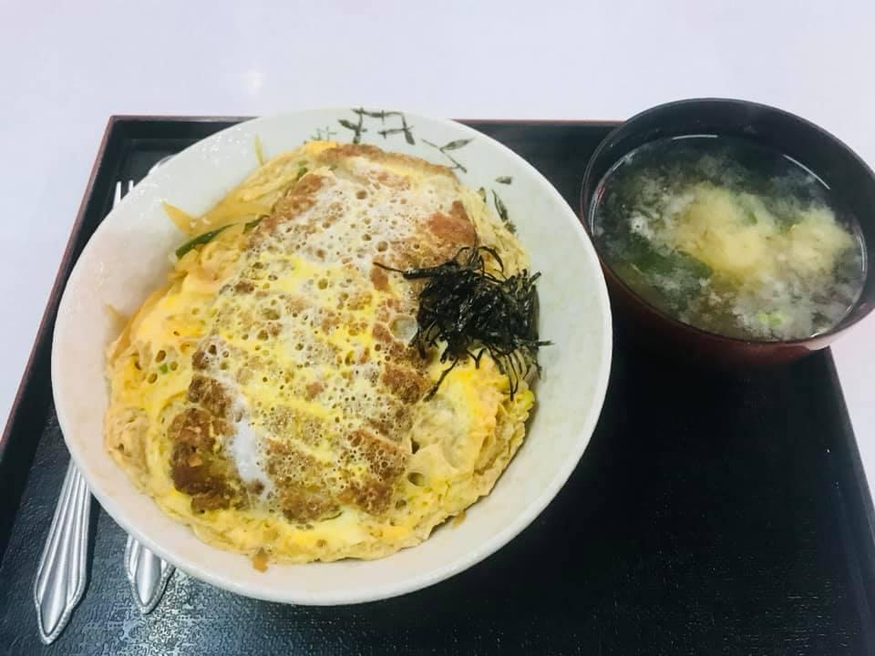 Umai อุมัย ข้าวหน้าสไตล์ญี่ปุ่น & สเต็ก ซอยสดใส ม.บรูพา Bang Saen