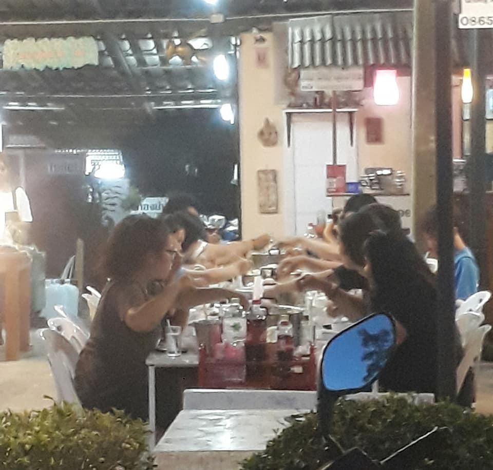 เขาใหญ่ หมูกะทะ ป๋าติ่ง Pak Chong