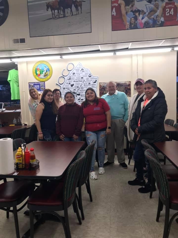 Holt Lake Gas & Grill LLC. DBA Holt Lake Sweets & things Selma NC