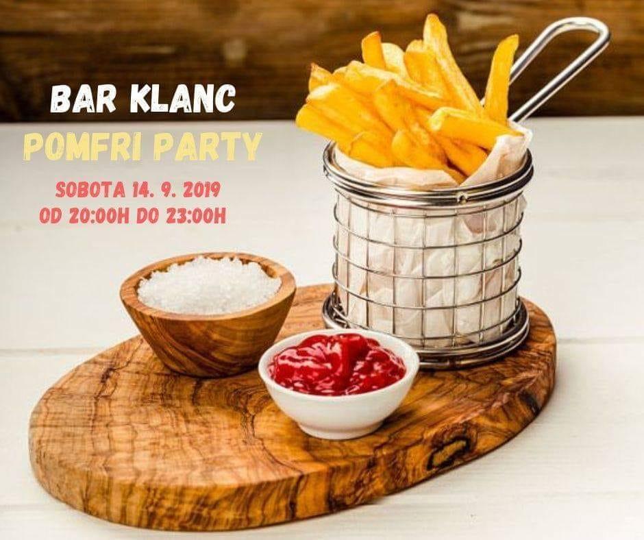 Naga Emas Sedang Berbagi