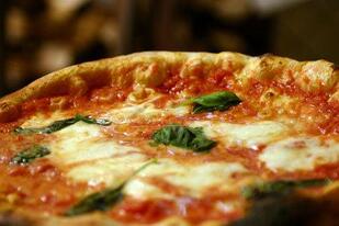 pizzeria a de guagliune