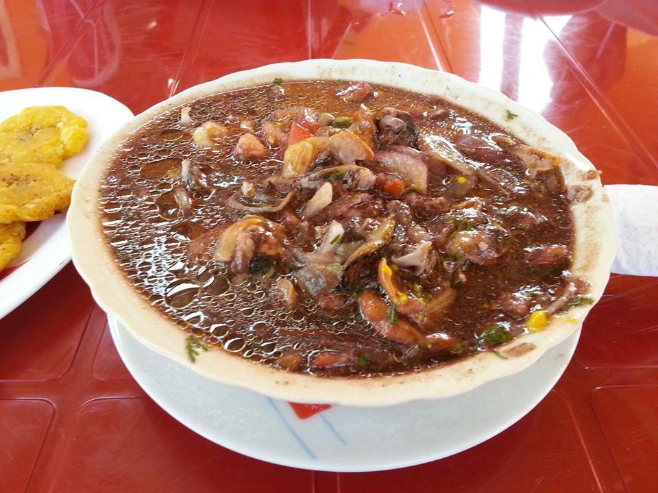 Picanteria y Cecicheria "El Calamar"