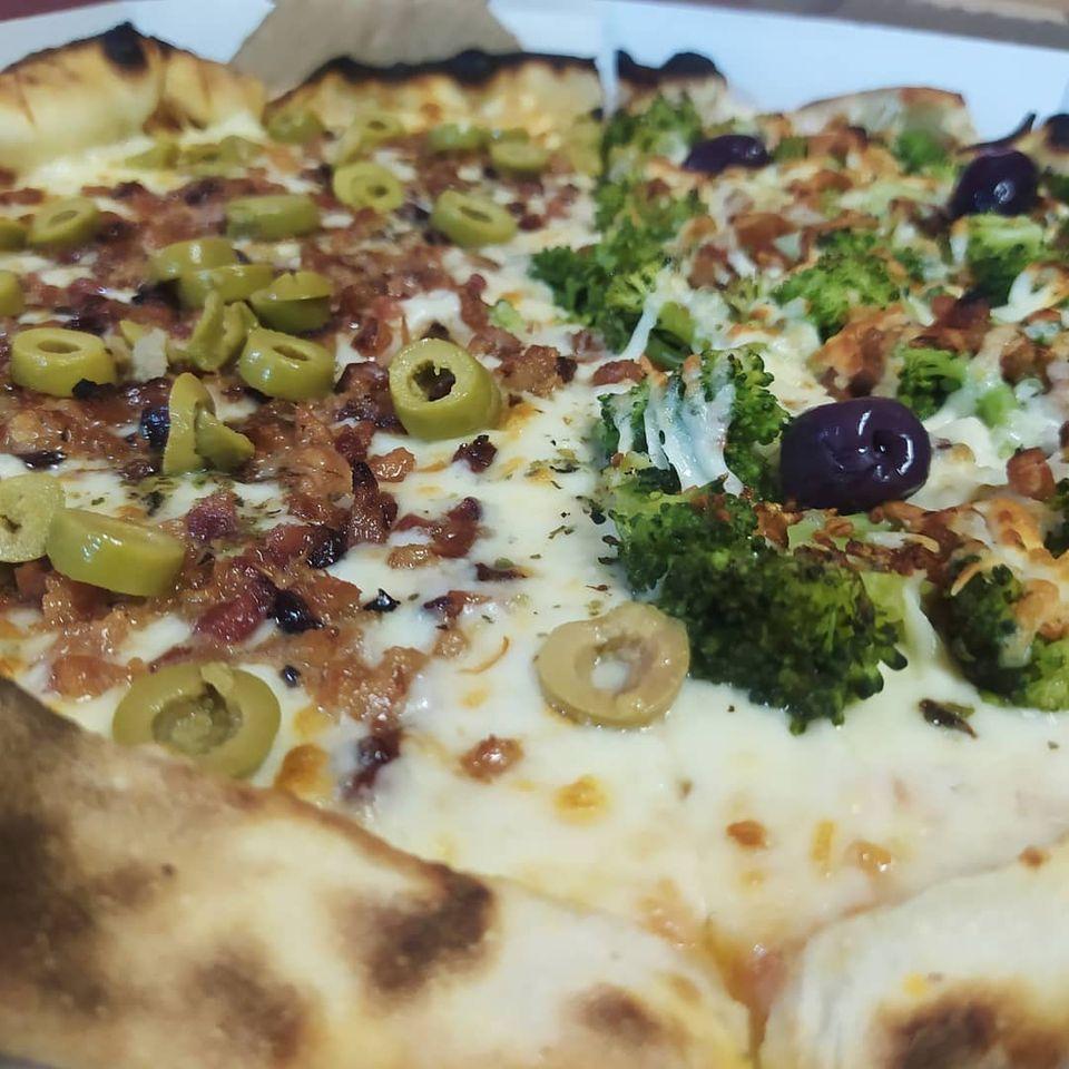 Pizzaria Jundiá Borda da Mata MG