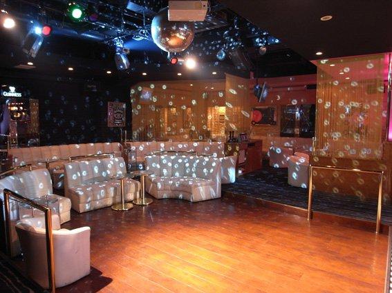 Teatro Tokyo ガールズバー