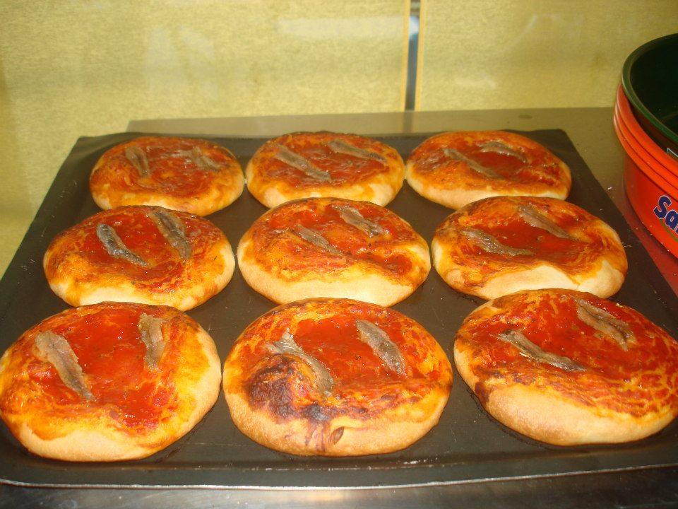 Pizzeria Panineria Al pomodoro