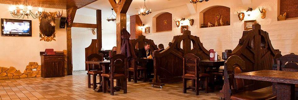 Гостинично-ресторанный комплекс с банями "Поляна"