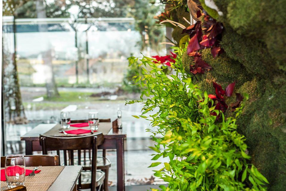 Restaurant - Jardin sur Court