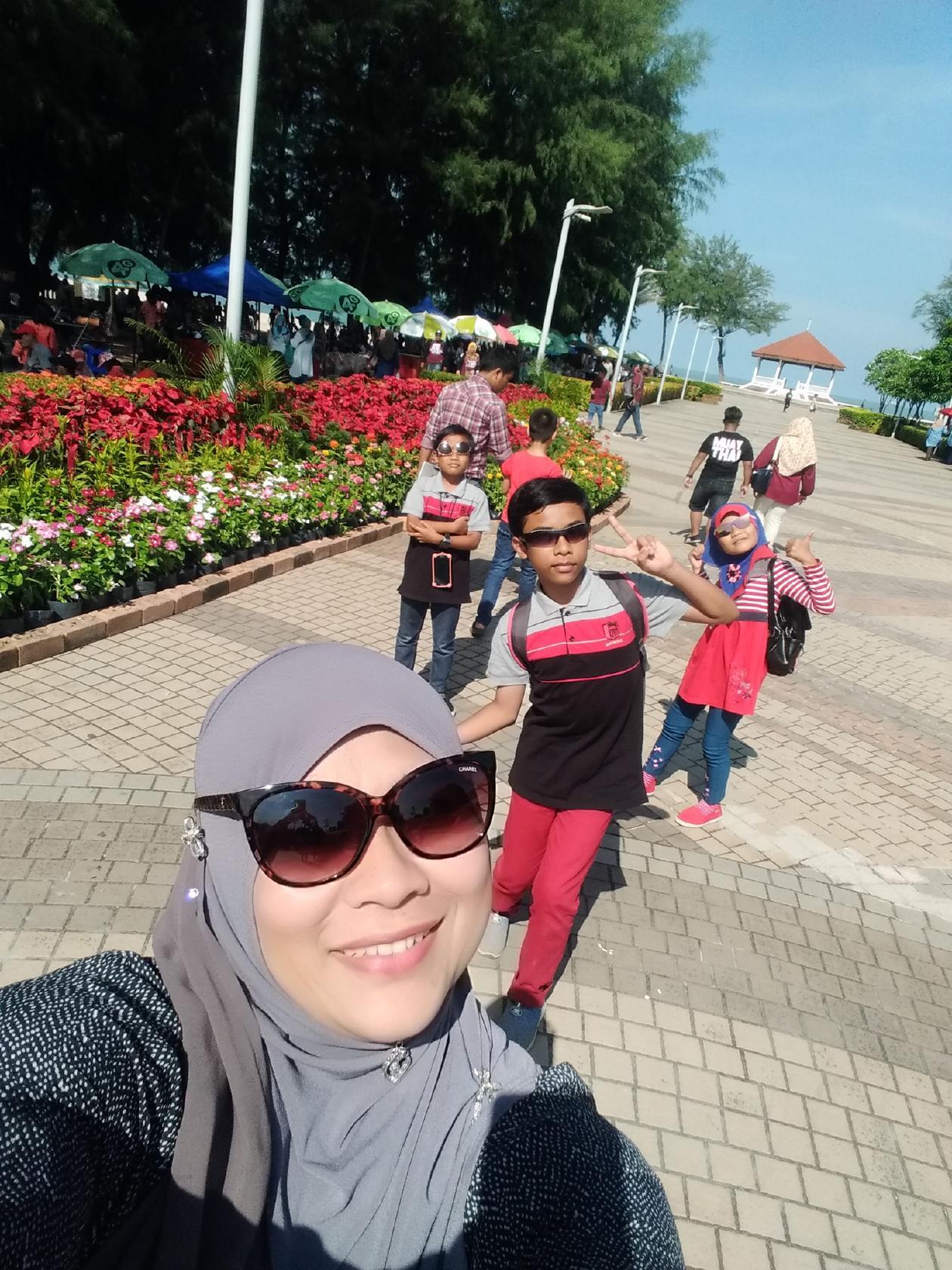 Singhanakhon Beach
