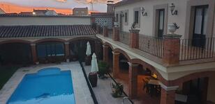 El Palacio de Monfarracinos