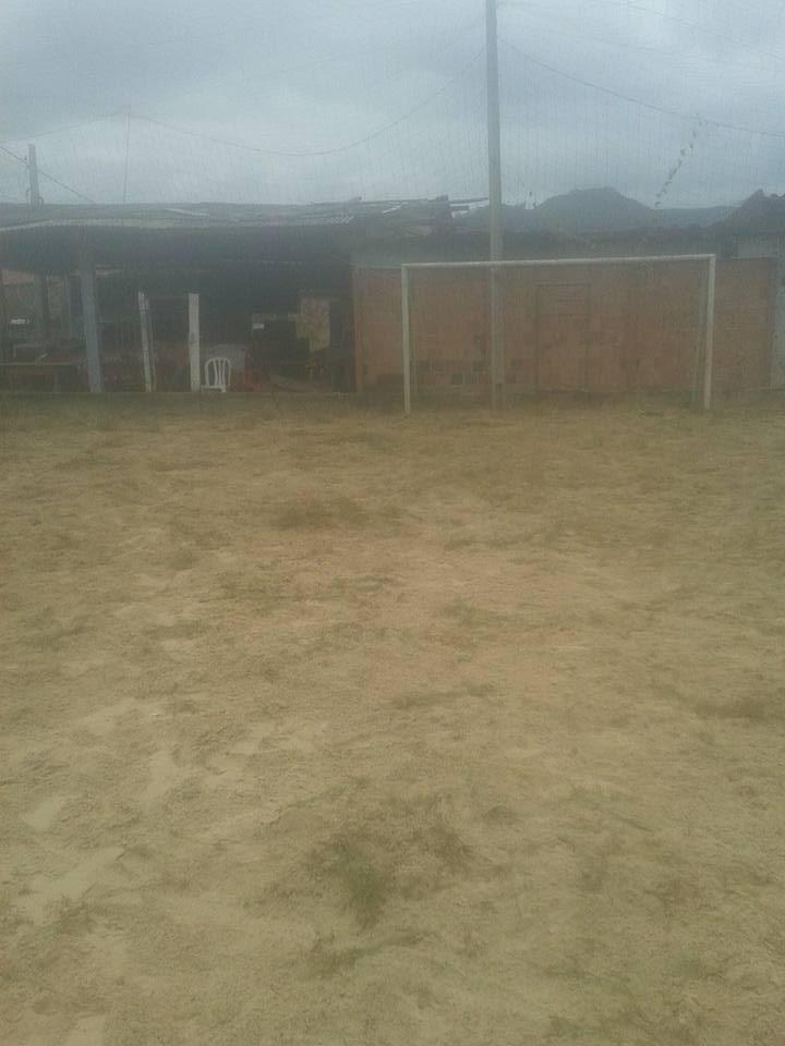 Bar E Quadra De Futebol De Areia