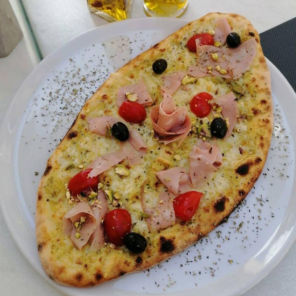 Restoran & Pizzeria The bar