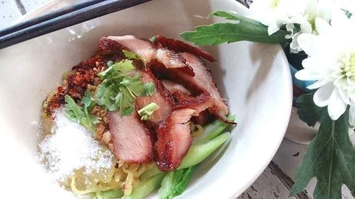 บ้านปลัด - ก๋วยเตี๋ยวต้มยำหมูต๊อกต๊อก Mae Klong
