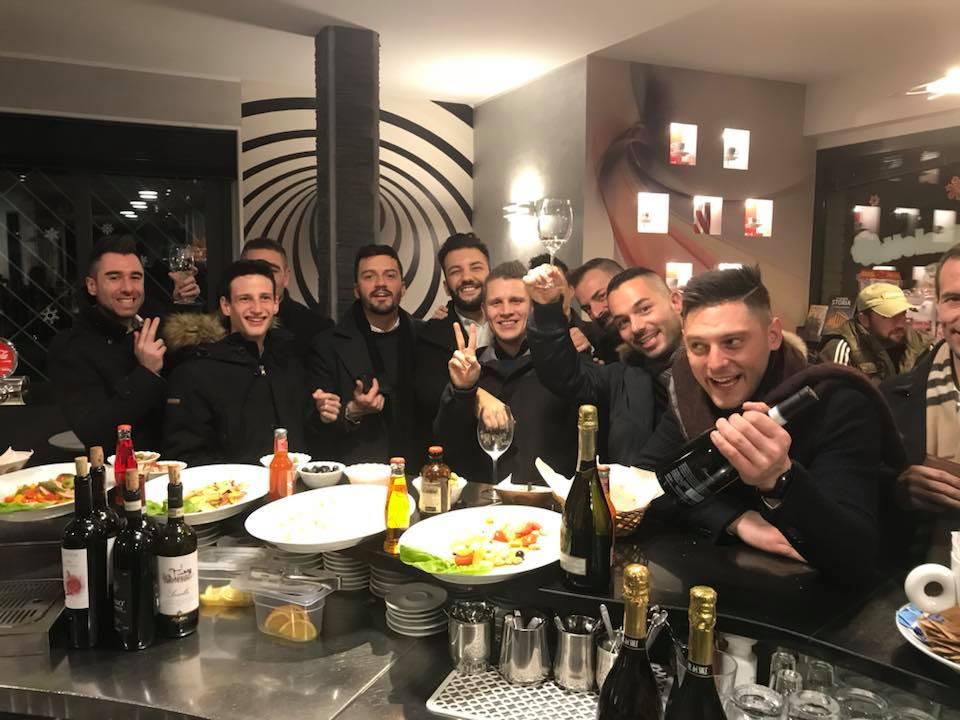 Qi Bar