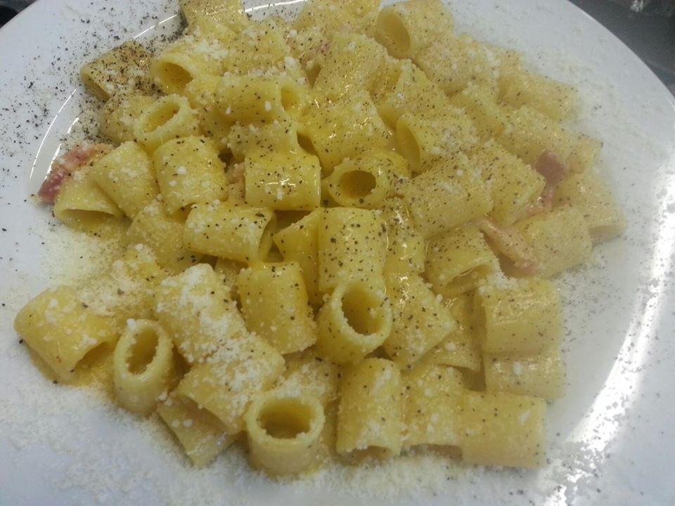 bar tabacchi tavola calda Savi