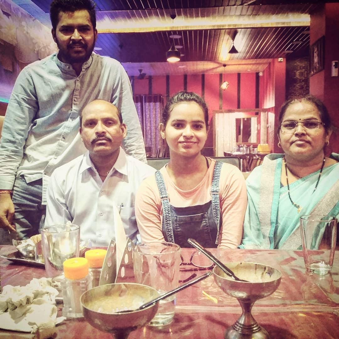 Vandey's Hotel and Restaurant Veg. & Fast Food Restaurant Restaurant in Jhalawar