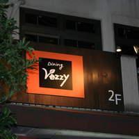 Dining Vezzy