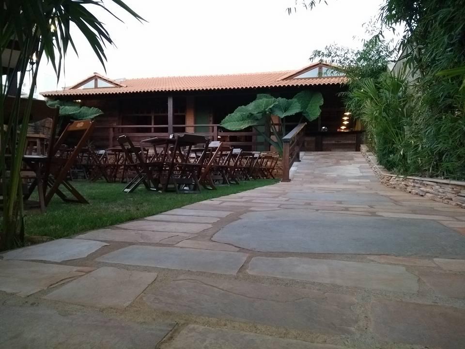 Darcy Bar e Restaurante