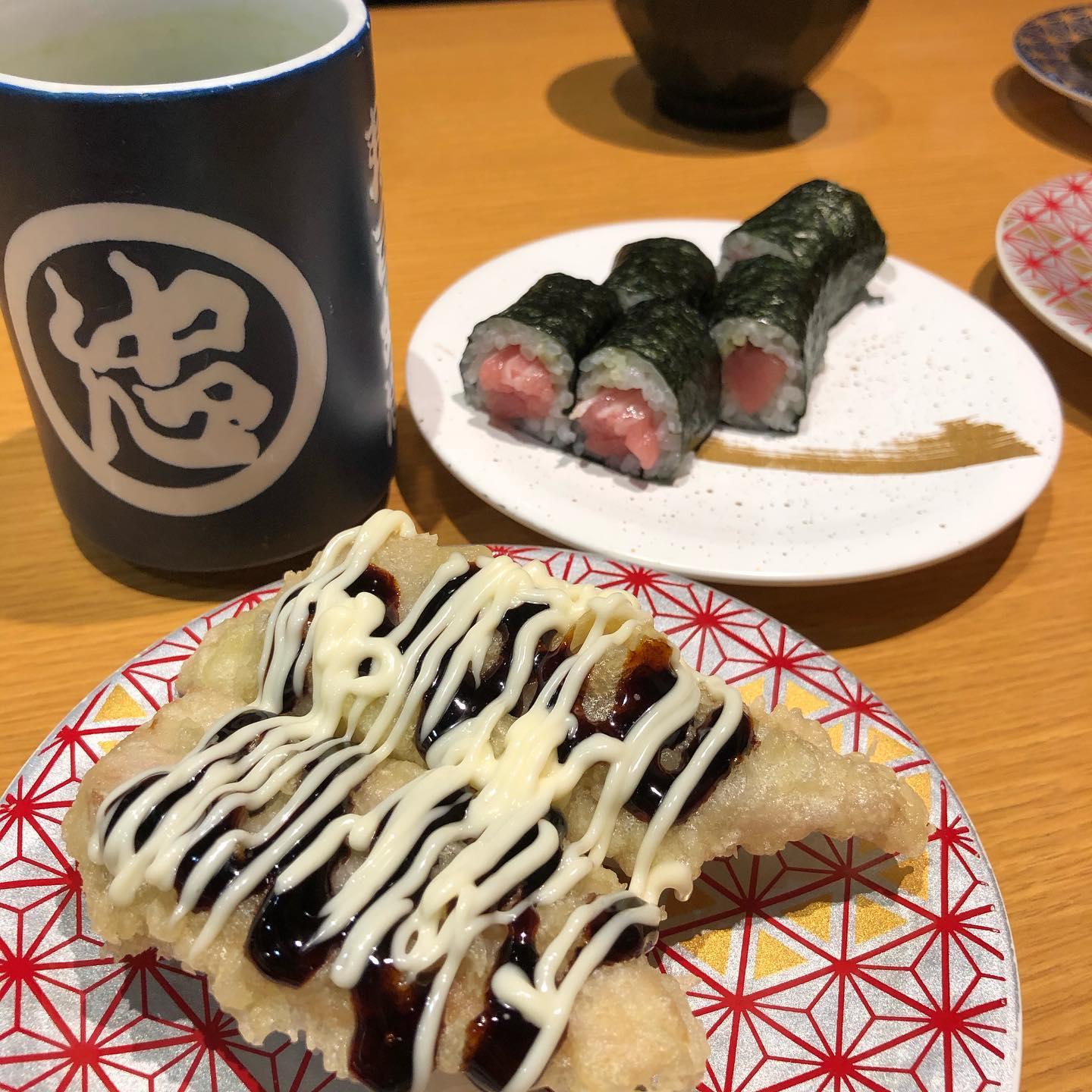 でらうま回転寿司