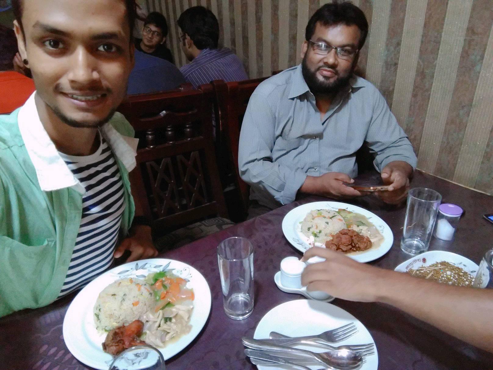 Rajmahal Ruchi Restaurant