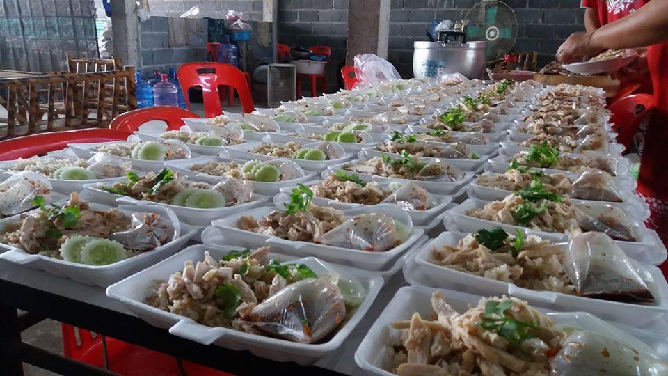 เรือนเอกข้าวกล่องศรีสะเกษ Amphoe Yang Chum Noi