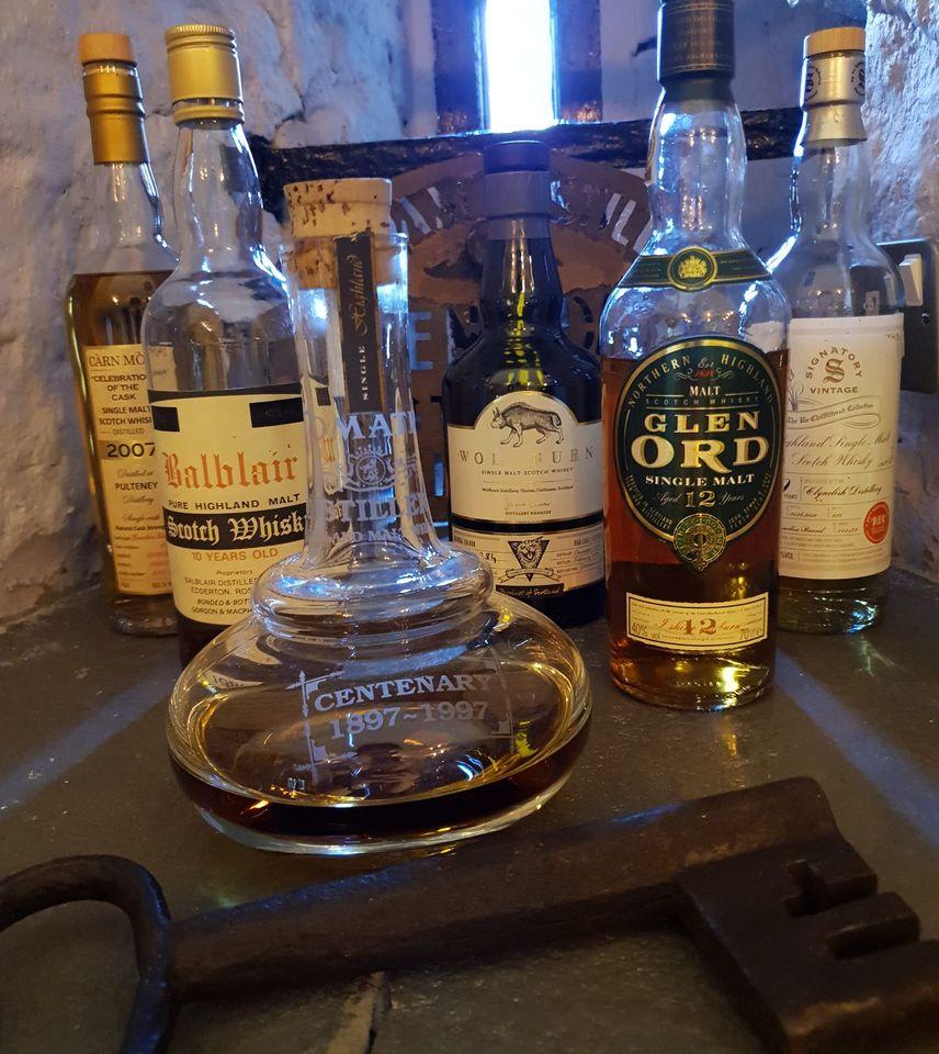Dornoch Castle Hotel - Whisky Bar & Dining - Takeaway Pizza