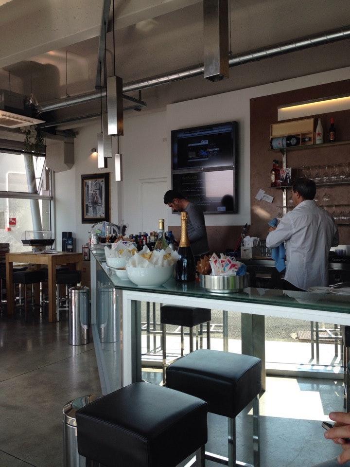 iBar - Touch and Taste