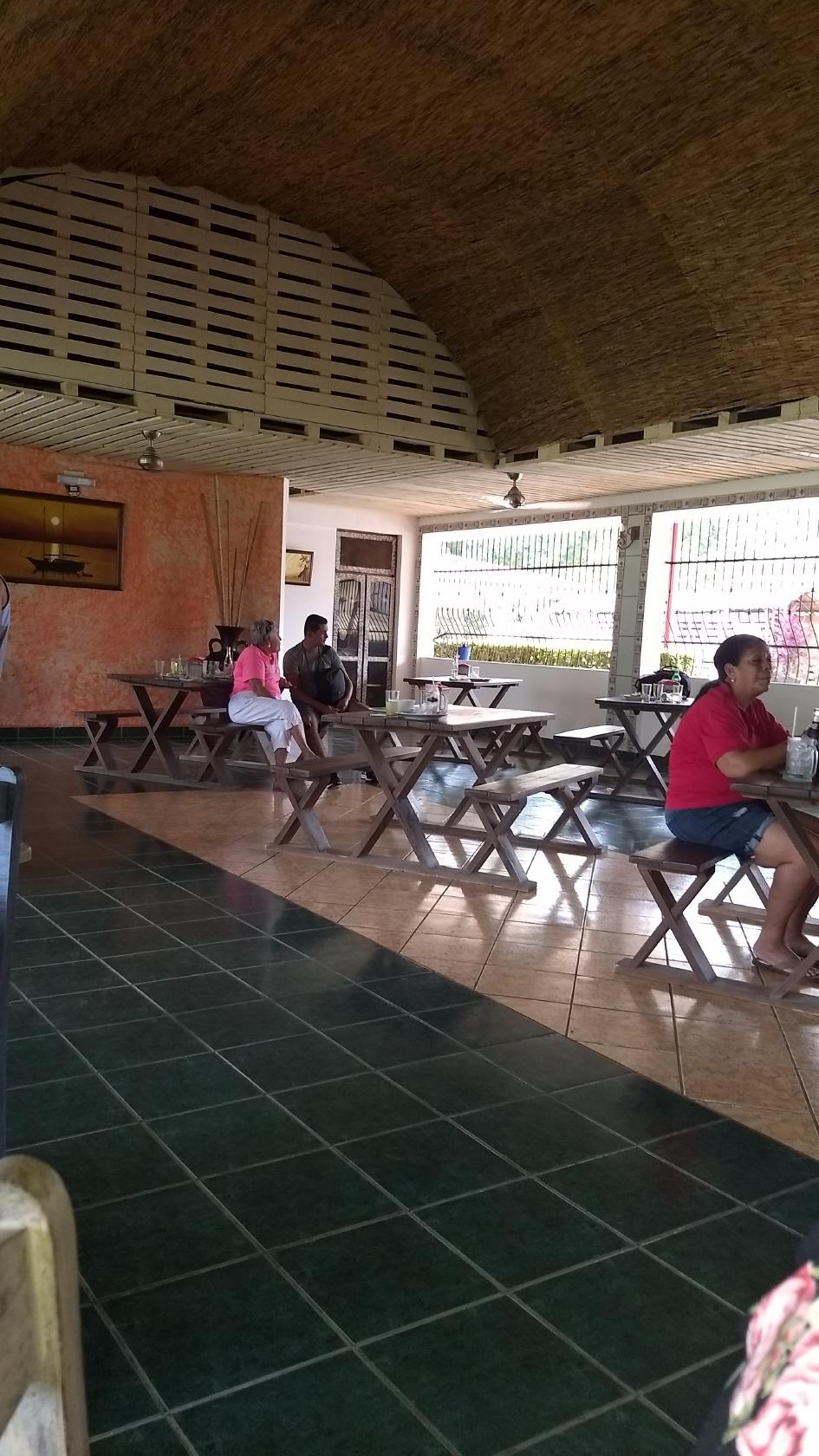 El Velero Restaurant