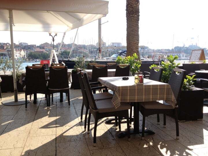 Dolce Vita Caffe Bar