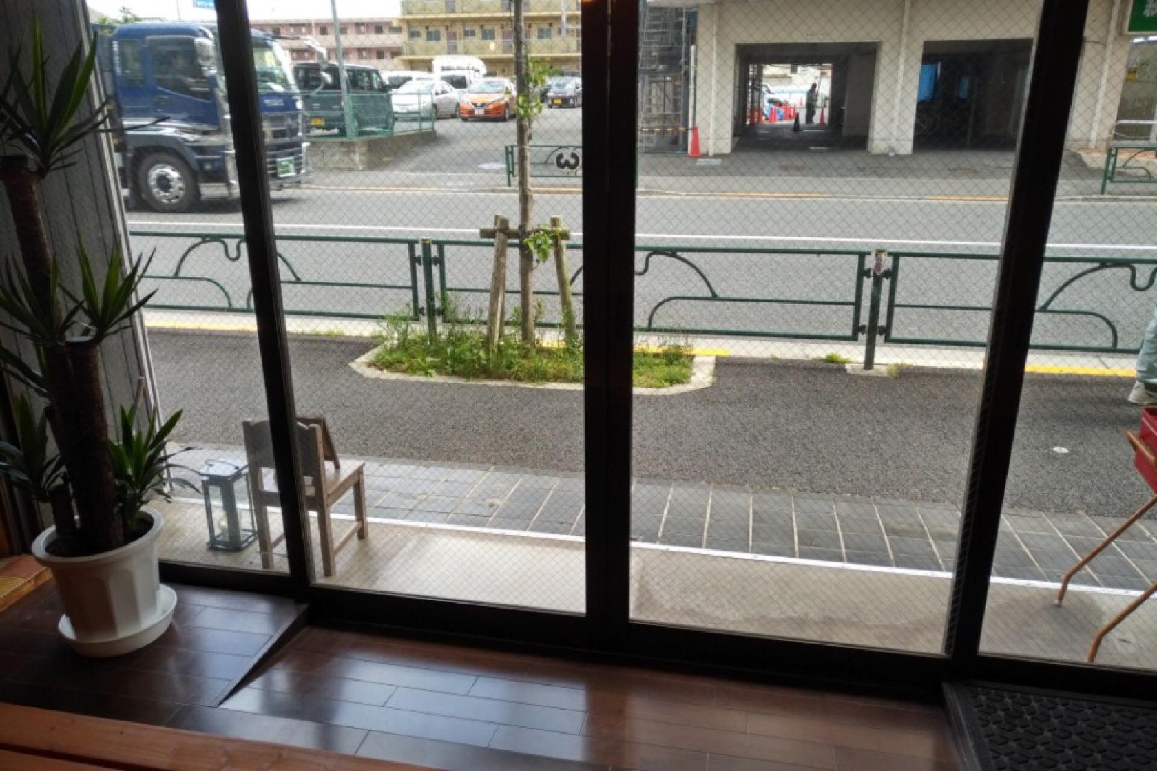 アウトドアカフェhutte