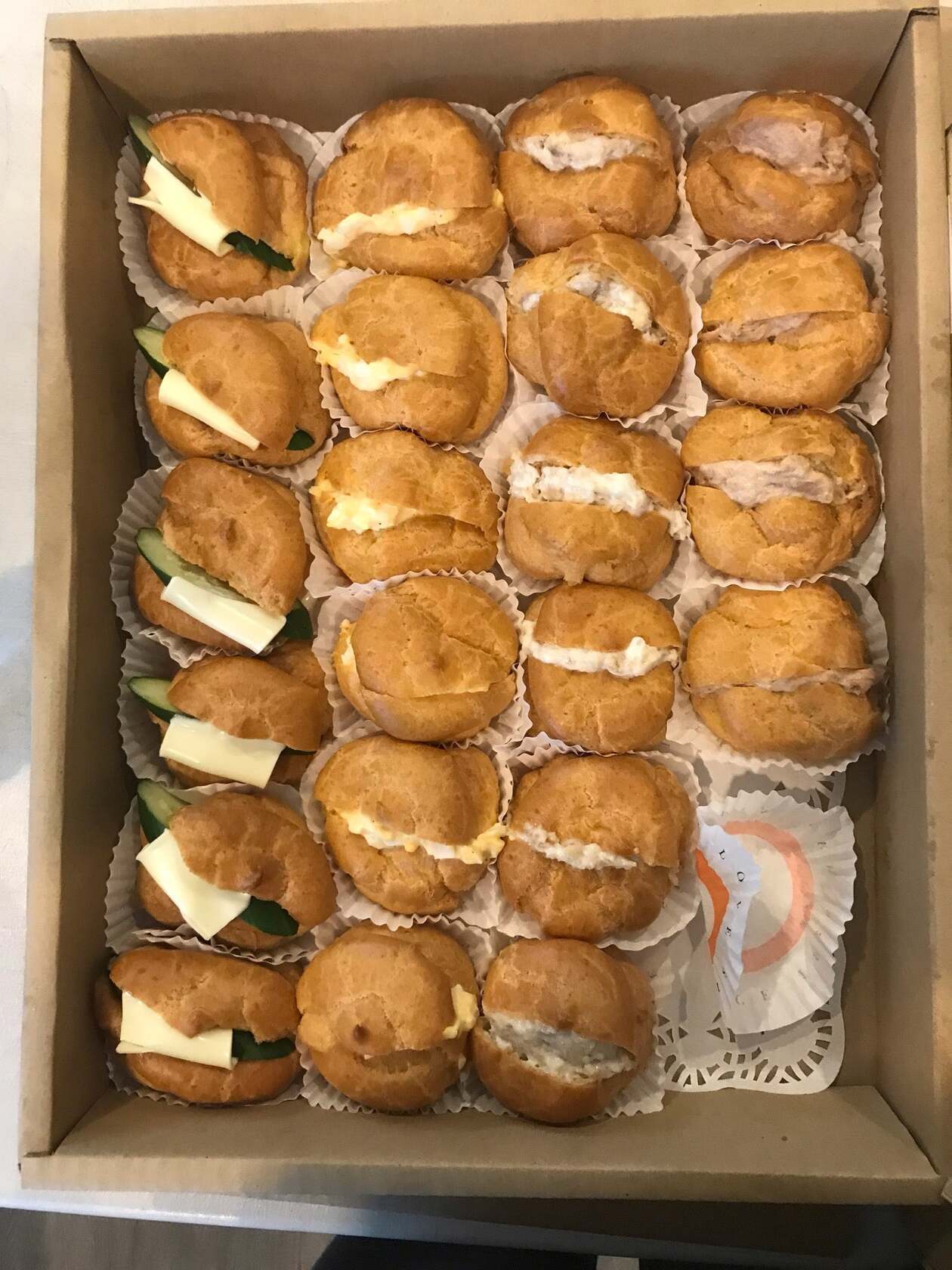 Polar Puffs & Cakes