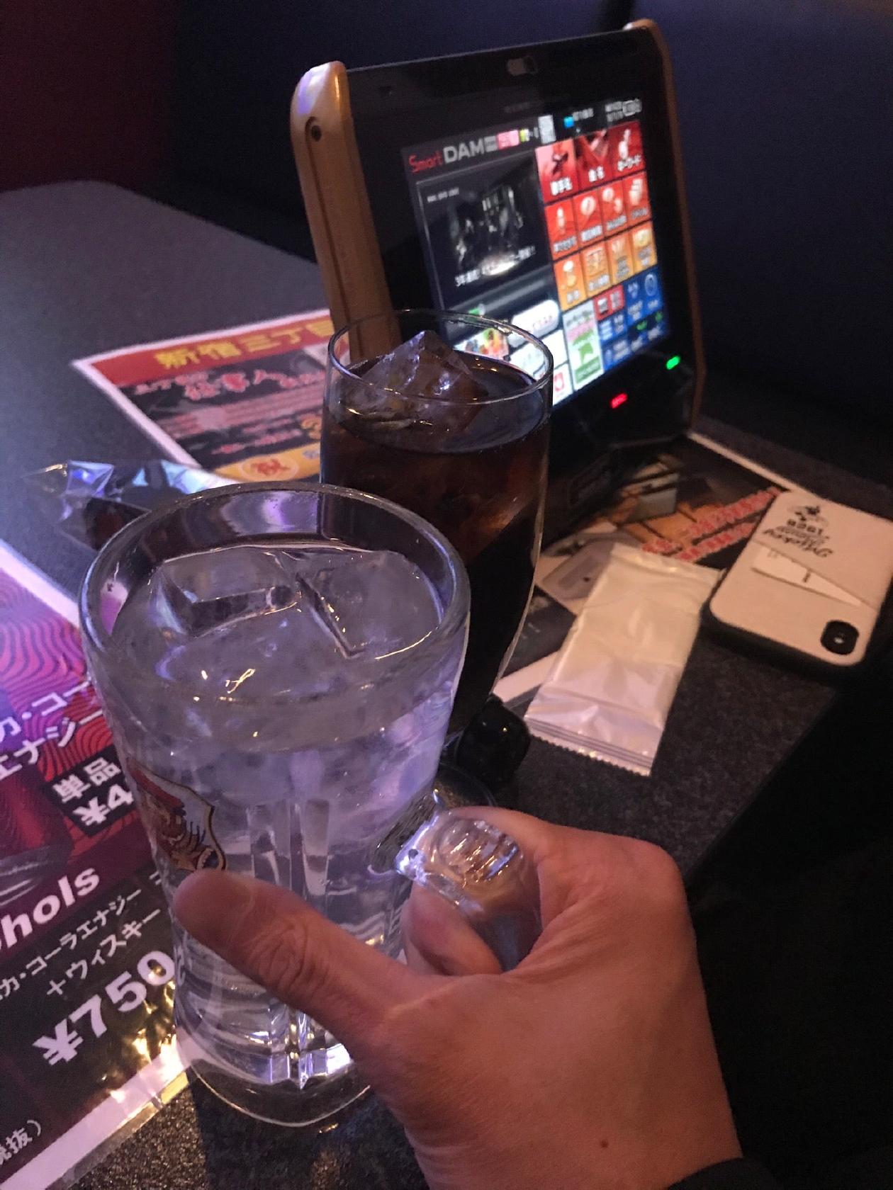 カラオケワールド新宿店