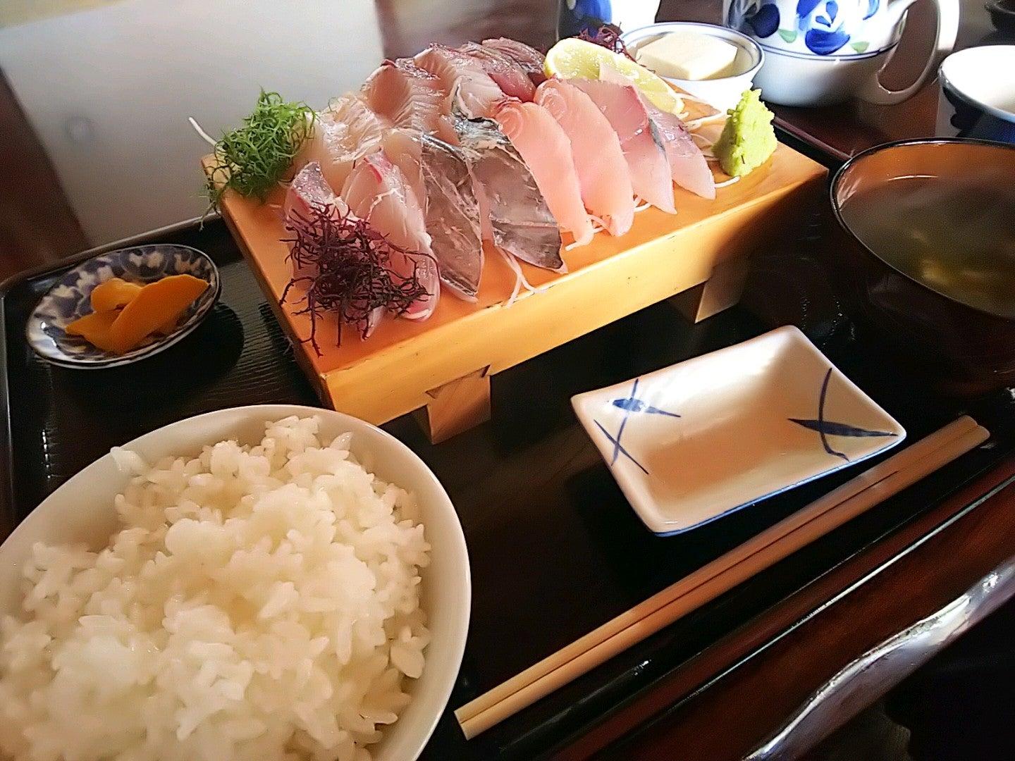 地魚料理 さんぺい