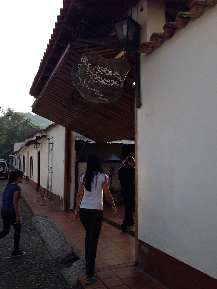 Antojitos Andinos