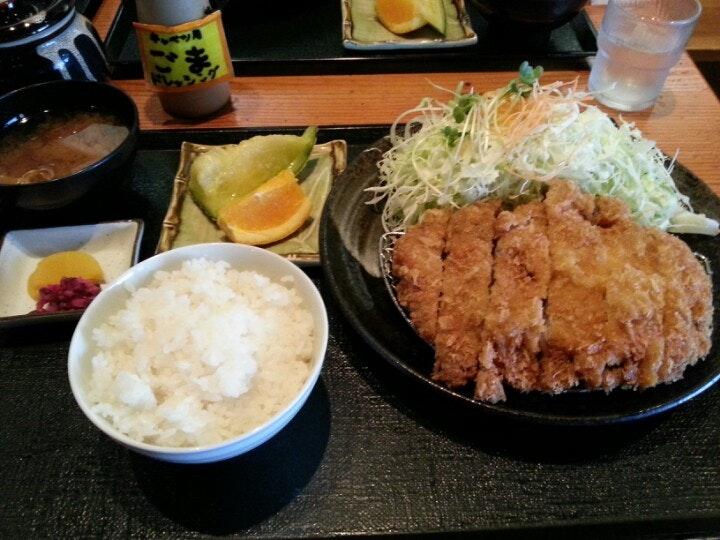 とんかつ家 田原本店