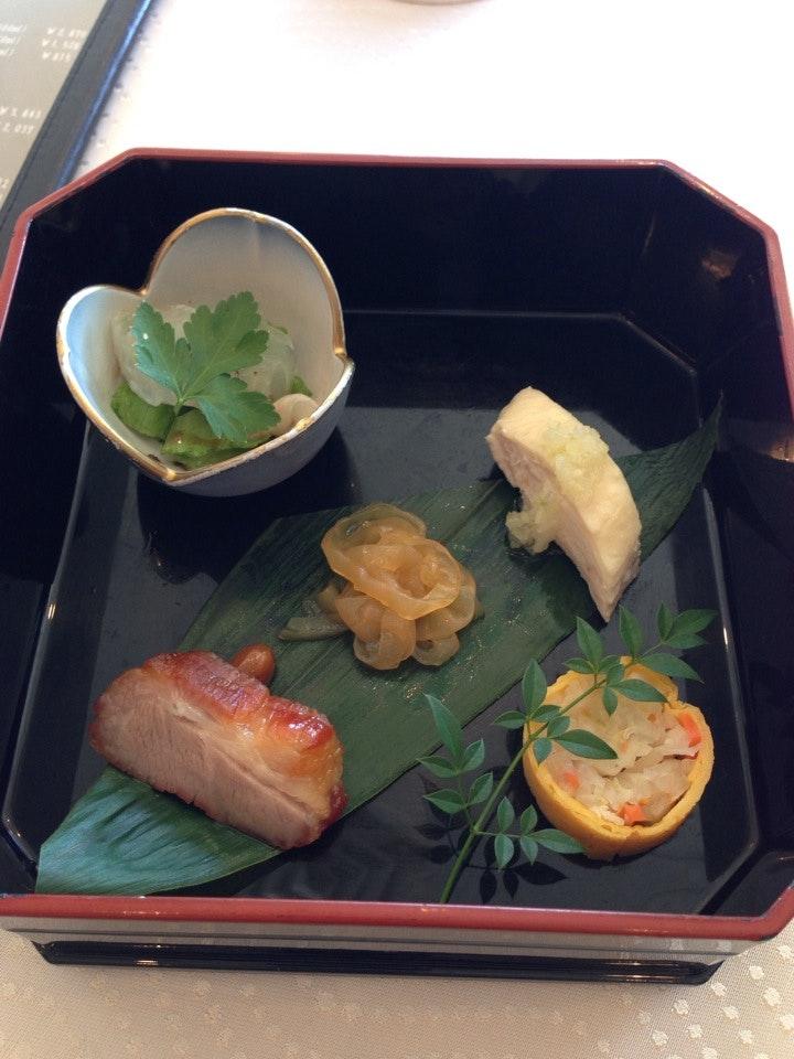 中国料理 胡蝶花