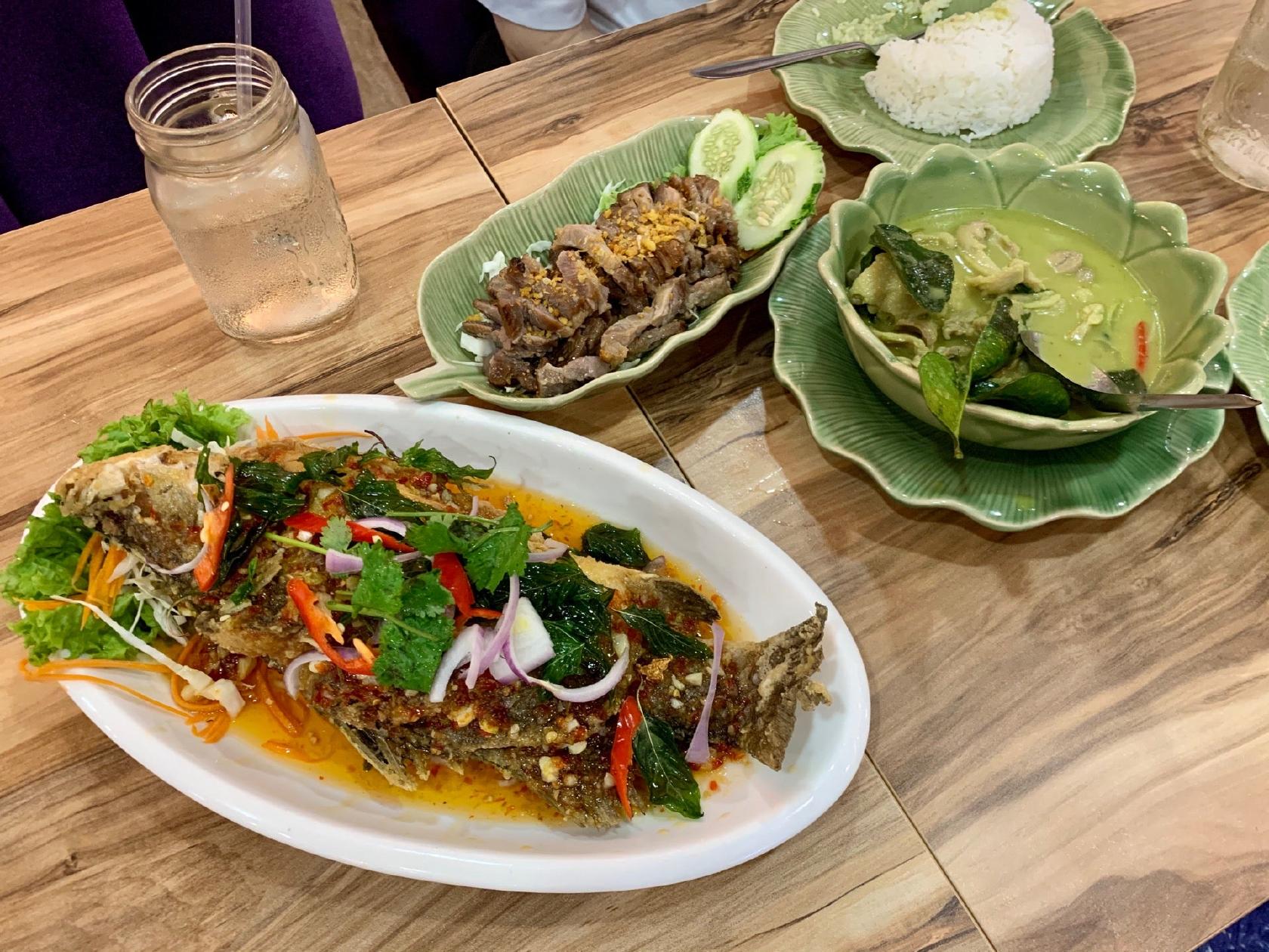 Gu Thai Noodle Cafe
