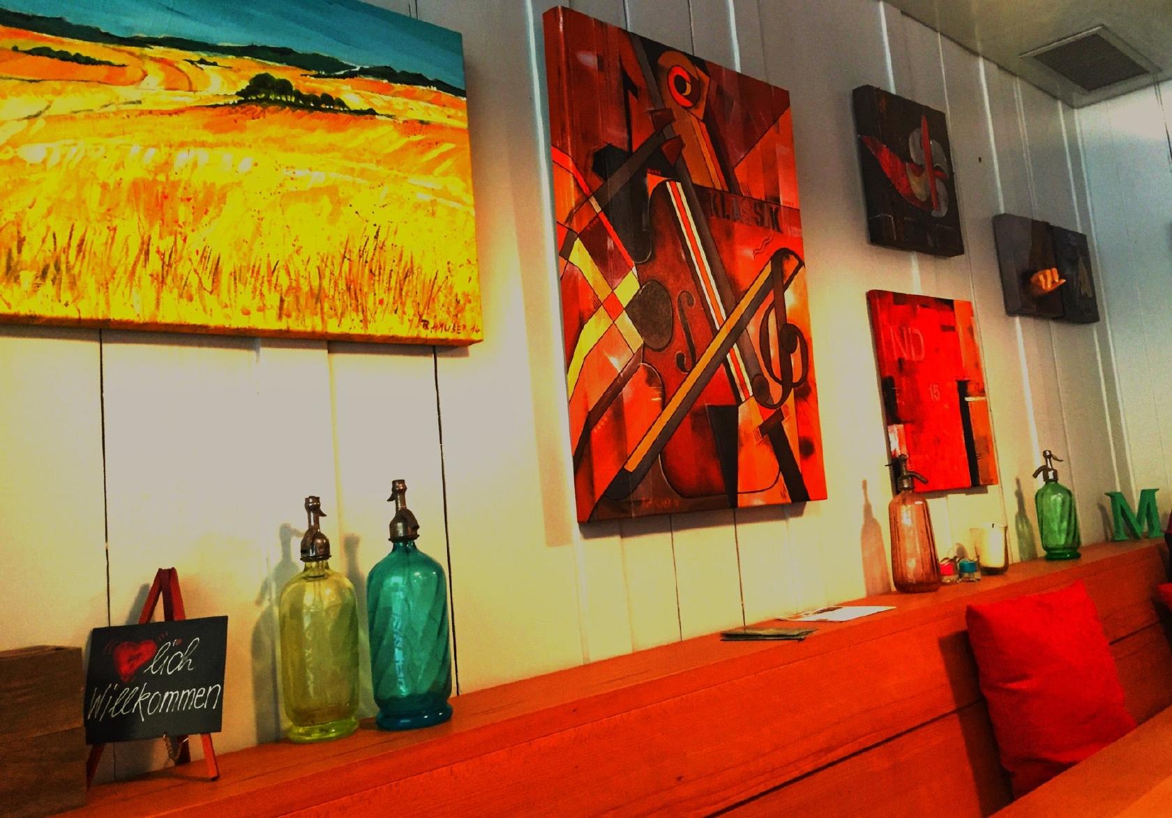 MAX Aperitivo Bar