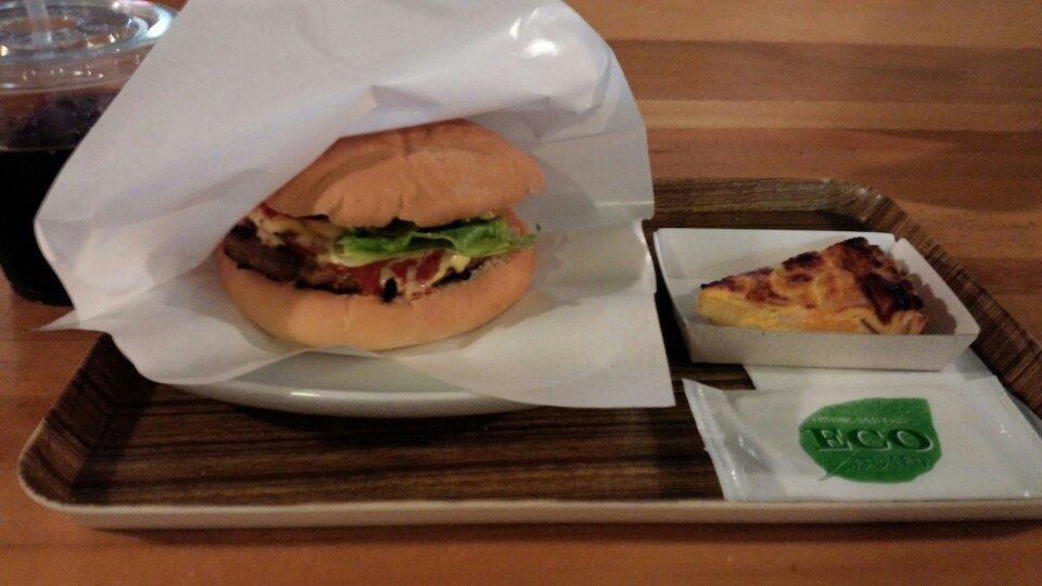 チーズ料理食堂LOVEandCHEESE