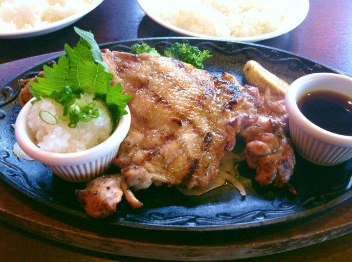 ステーキハンバーグ&サラダ けん 伊勢原店