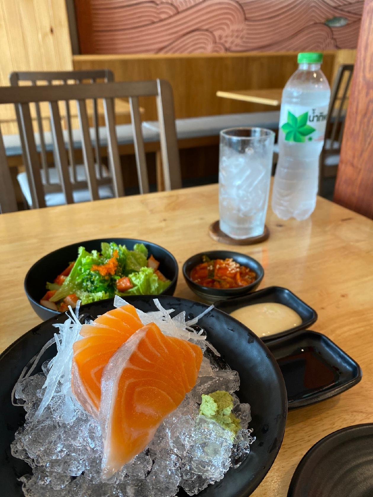 Nigiwai Sushi