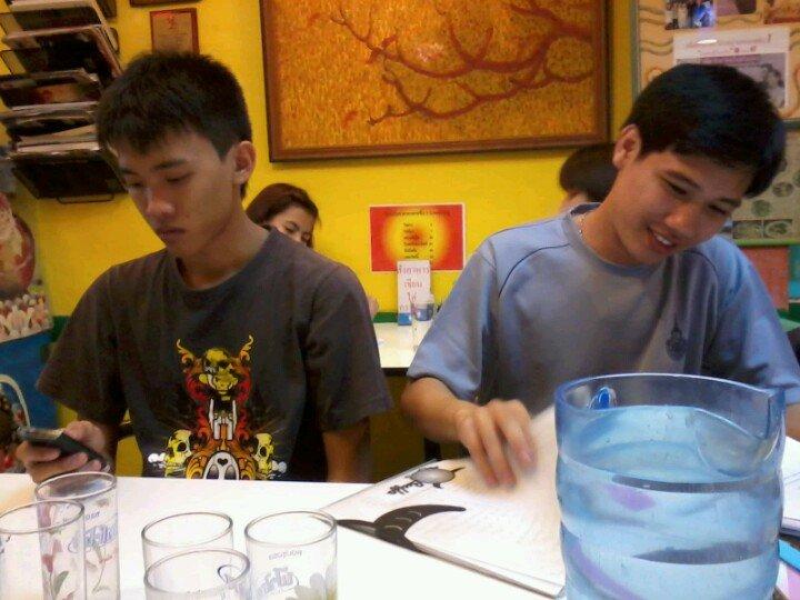 ควีน (ข้าวกะไอติม)