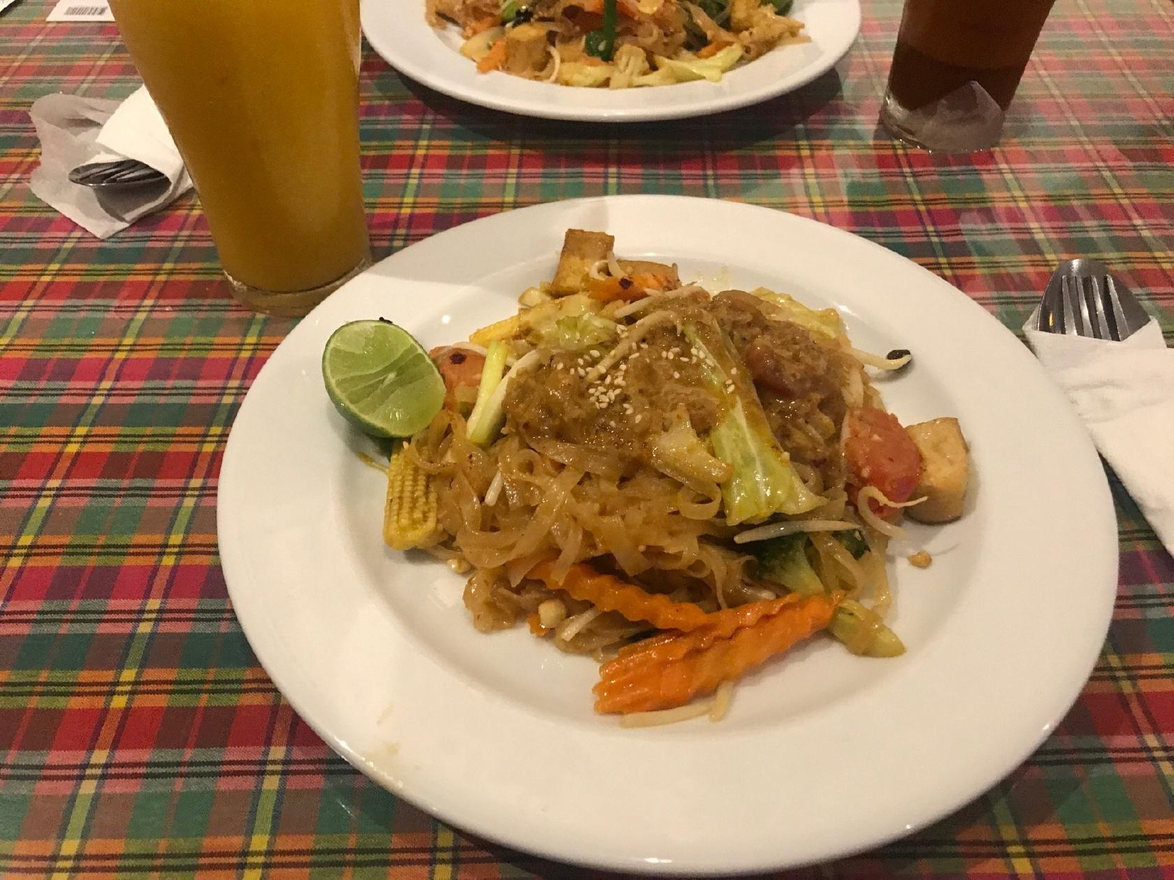 May Kaidee Restaurant & Cooking School