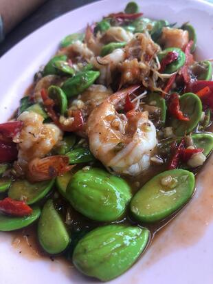 ข้าวต้มเจ๊น้อง
