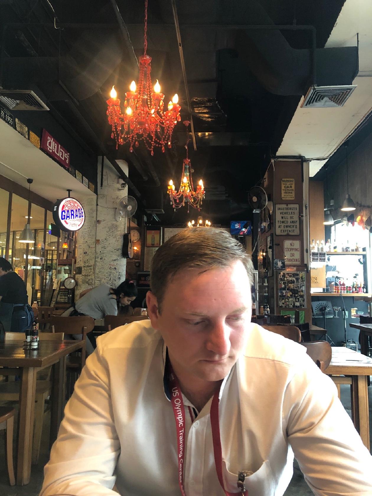 The Garage Burger & Grill