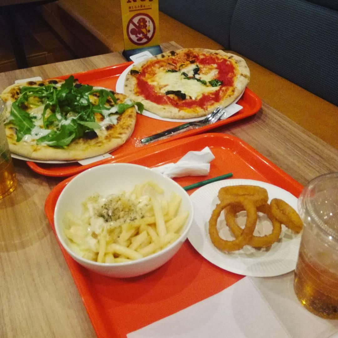 Napoli's PIZZA&CAFFE 釧路