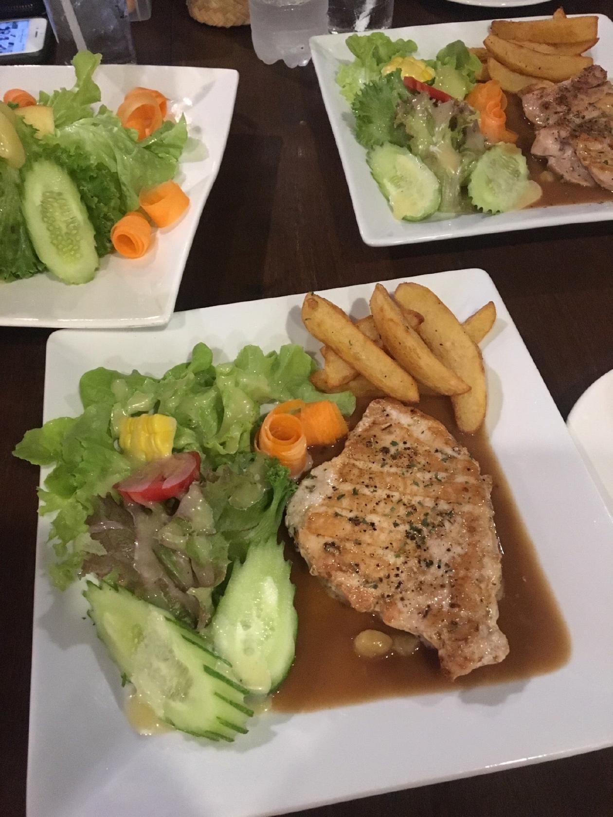 KUMPA Steak House
