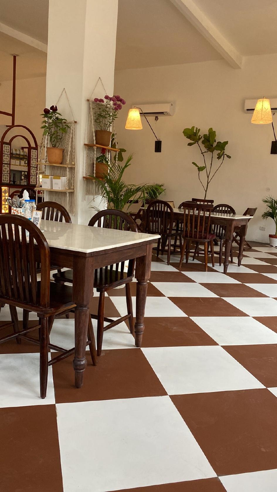 Roastery Coffee House